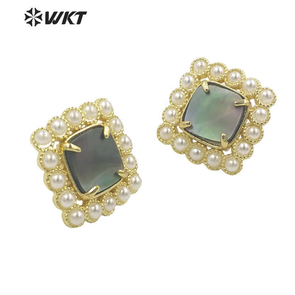 WT-MPE119 Latest Design Fashion Square Shape Claw Setting With Natural Shell Inner Gold Plated Women Studs