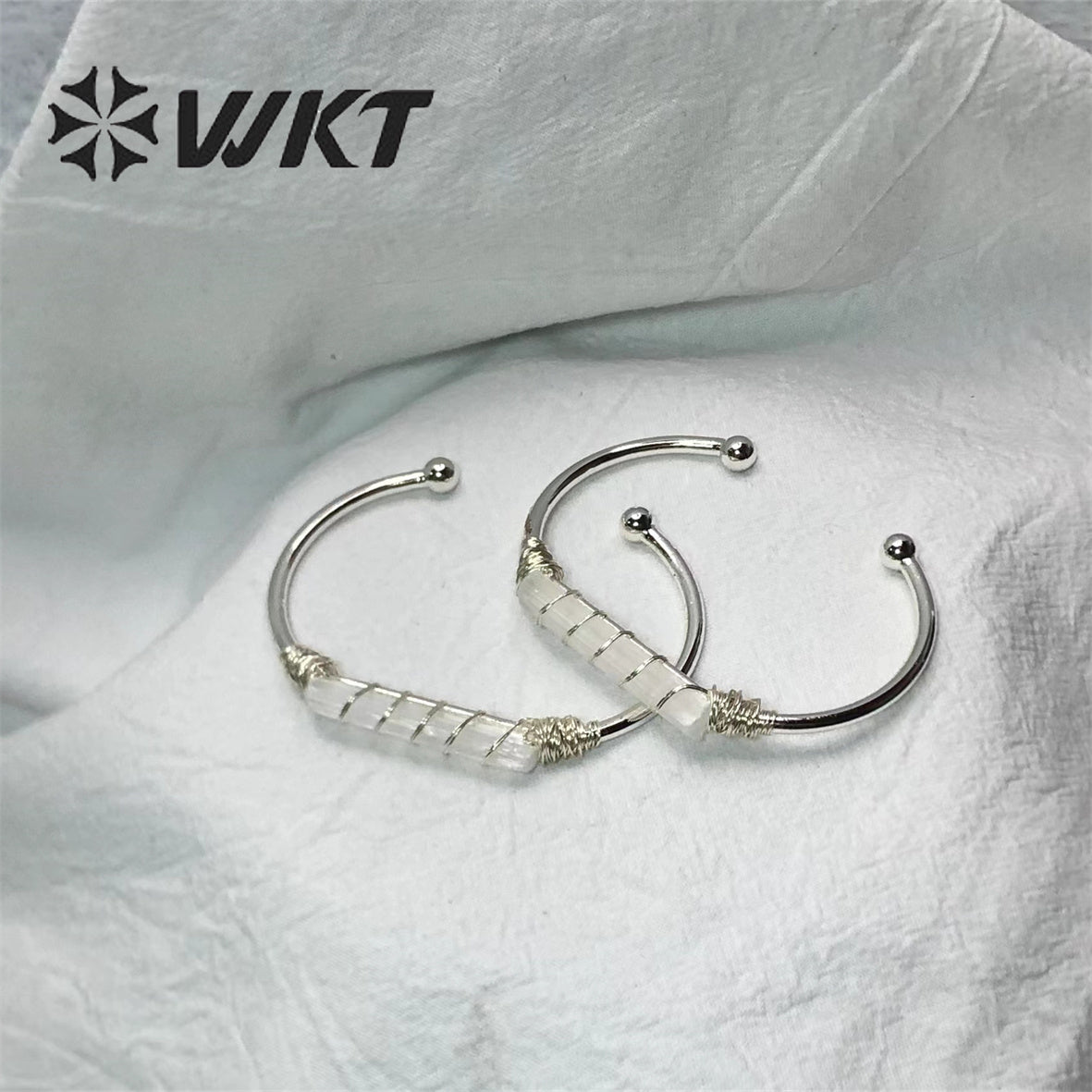 WT-B567 Wholesale Fashion Women Gold Electroplated Wire Wrapped White Selenite Open Bangle Adjustable Gold Natural Stone Bangle