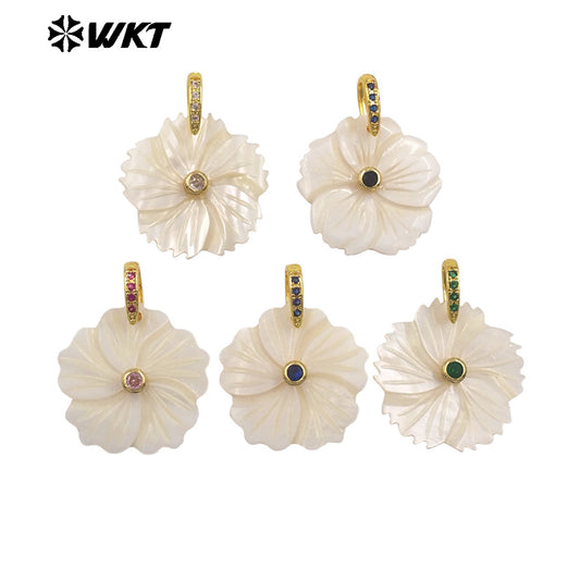 WT-JP477 Fashion Cute Style White And Pink Natural Shell With Zircon Hand Carved Multi Flower Shape Pendants For Necklace DIY