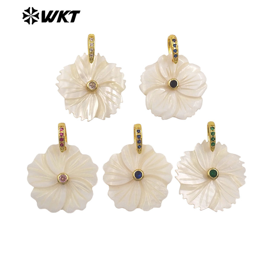 WT-JP477 Fashion Cute Style White And Pink Natural Shell With Zircon Hand Carved Multi Flower Shape Pendants For Necklace DIY