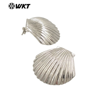 WT-E769 Hot Sale Unique Design 18K Gold Plated and Silver Elegant Scallop Shell Earrings for Women As Daily Decorative Jewelry