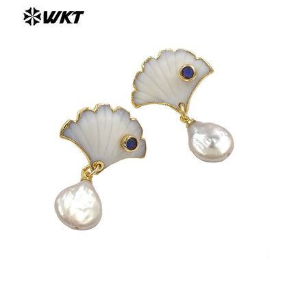 WT-MPE194 Luxury 18K Gold Plated Zircon And Shell Connect Natural Pearl Earrings For Women Vintage Trendy Jewelry Accessory