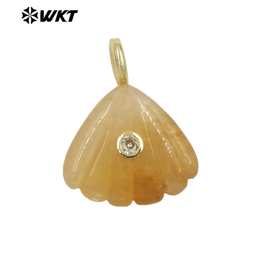 WT-P2054 Delicate Design Gold Plated Zircon And Natural Gemstones Cute Shell Shape Charms Pendant For Handmade Necklace DIY