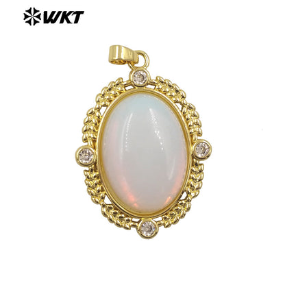 WT-P1985 Wholesale Fashion Gold Bezel Setting With Zircon Around Natural Oval Rose Quartz Stone Pendant for Necklace