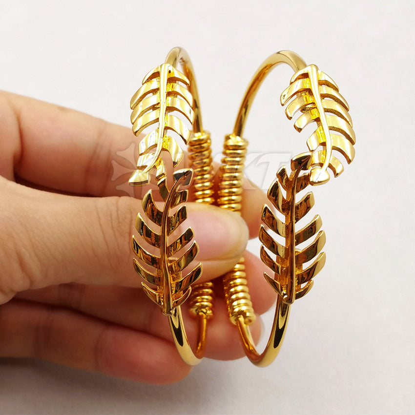 WT-B369 Wholesale Euorope Designer Style Bracelet 24K Real Gold Plated IPG Bangle Bracelet Olive Leaf for Gift