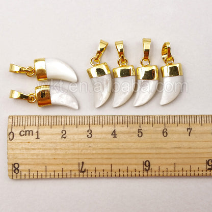 WT-P1134 New Arrival ! Wholesale Nature Pearl Cool Shark Teeth Shape Pendant, High Quality 24K Gold Generous Pendant.