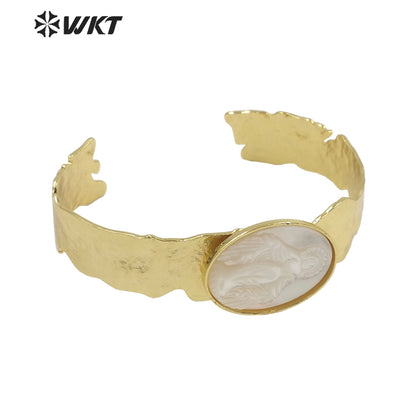 WT-MPB084 WKT New Religious Mother of Pearl Lady of Grace Bangle Saint Miraculous Shell Bangle Jewelry for Christian