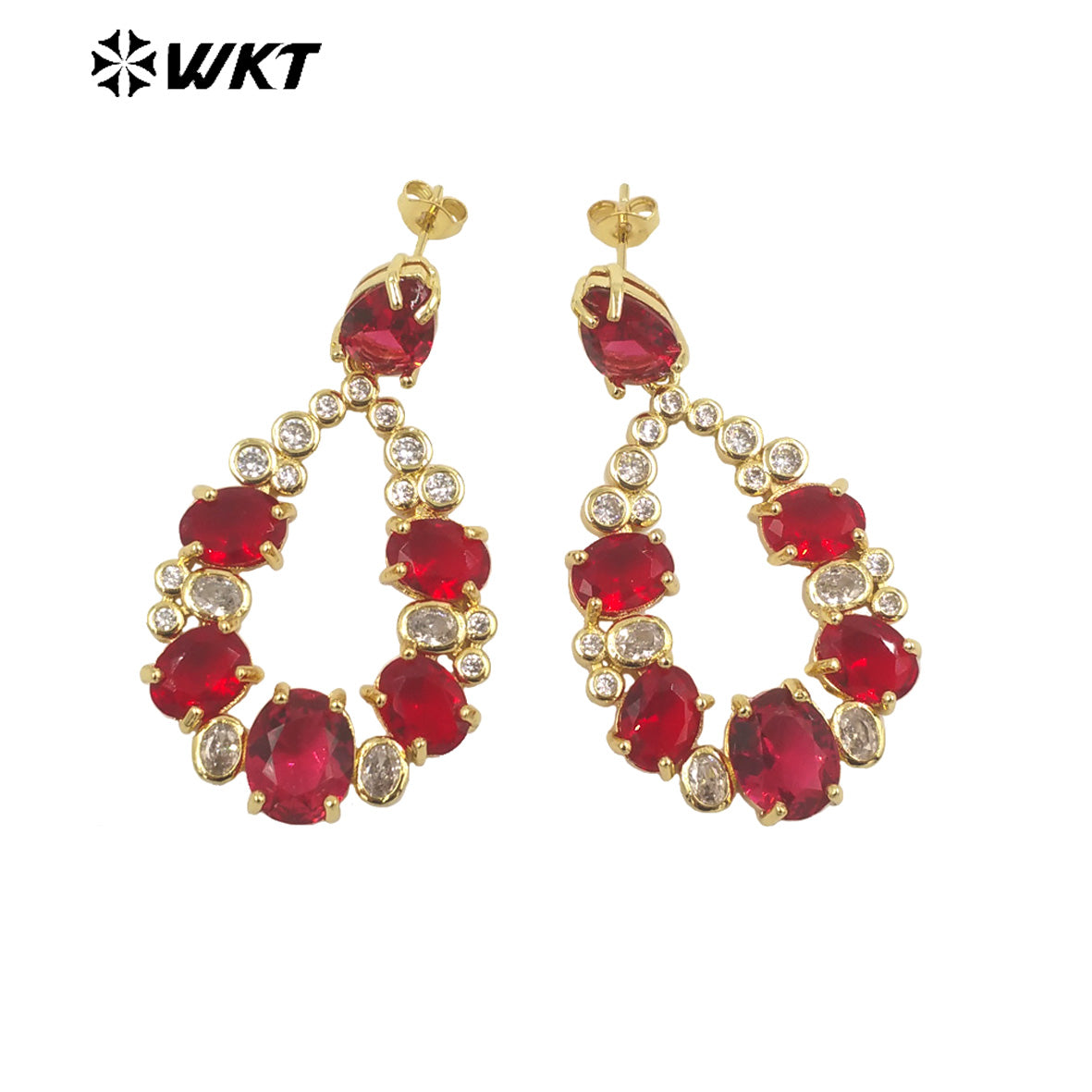 WT-ME087 Wholesale Fashion Micropaved Setting Cubic Zircon Dangle Earrings Studs 18k Real Gold Plated Teardrop Women Earrings