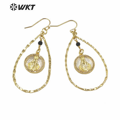 WT-ME080 High Quality Natural Tear Drop Shape Virgin Mary Earrings Gold Electroplated MOP Shell Drop Hoop Earrings for Girl