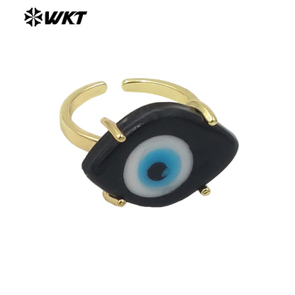 WT-MPR088 Wholesale Fashion Gold Claw Setting Resin Horse Eye Ring for Girl Healing Attractive Drop Oil Making