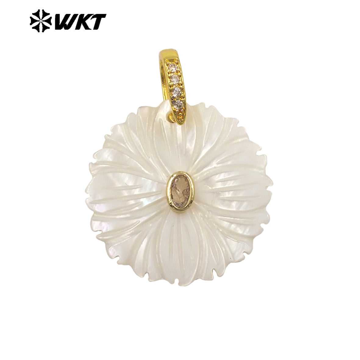 WT-JP481 Classic Design Colorful Zircon And White Shell Hand Carved Round Gold Pendant For Necklace Jewelry Making Accessory