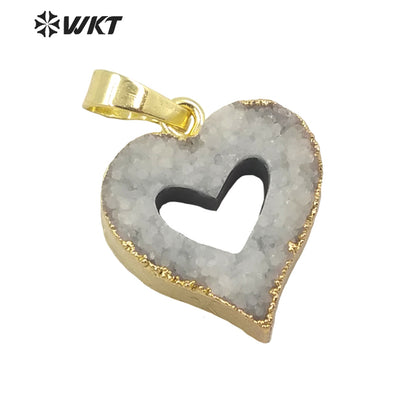 WT-P1668 Wholesale Fashion Small Hollow Heart Druzy Quartz Pendant Resist Tarnishable Gold Trim Druzy Heart Pendant