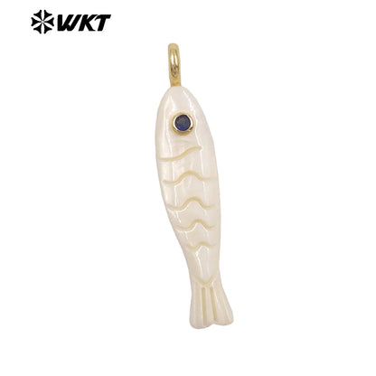 WT-JP525 Hot Popular Colorful Zircon And Natural White Shell Carved Fish Shape Pendant For Women Fashion Necklace DIY Making