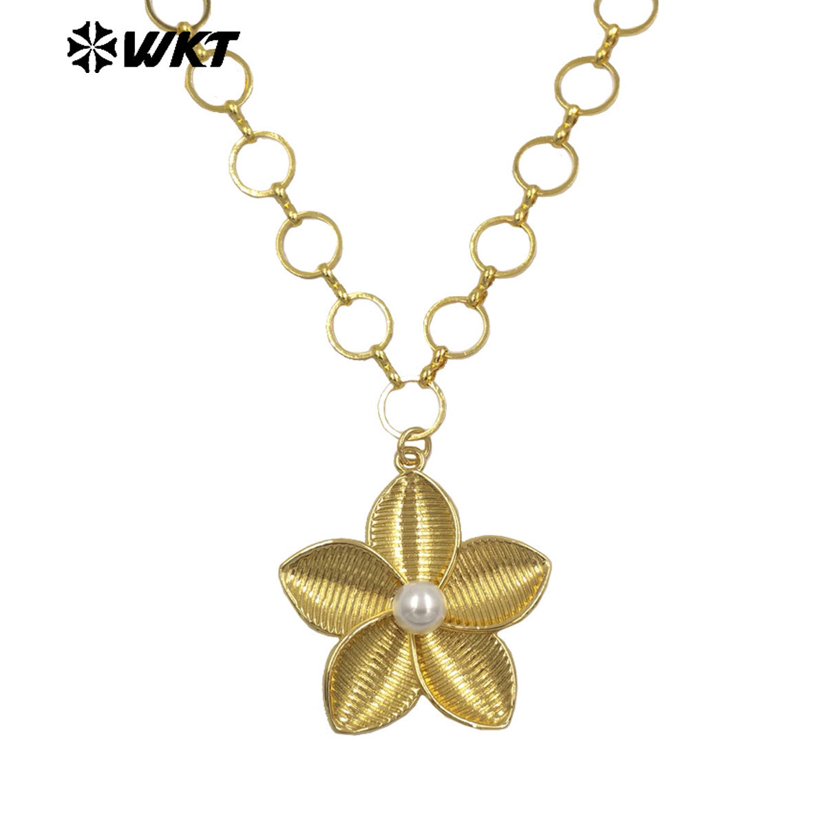 WT-N1514 Lovely Gold Plated Round Metal Chain With Brass And Artificial Pearl Flowers Pendant Necklace As Girl Fashion Jewelry