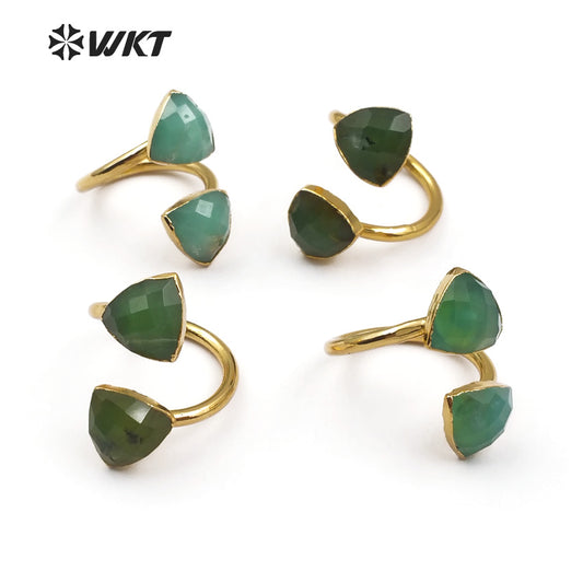 WT-R317 Wholesale Triangle Shape Faceted Green Stone With Gold Trim for Women Dainty Jewelry Natural Chrysoprase Stone Rings
