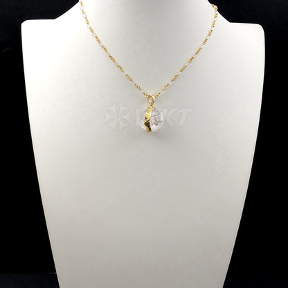 WT-N1029 WKT Wholesale Fashion Jewelry Natural Crystal Necklace Simply Crystal Pendant Necklace