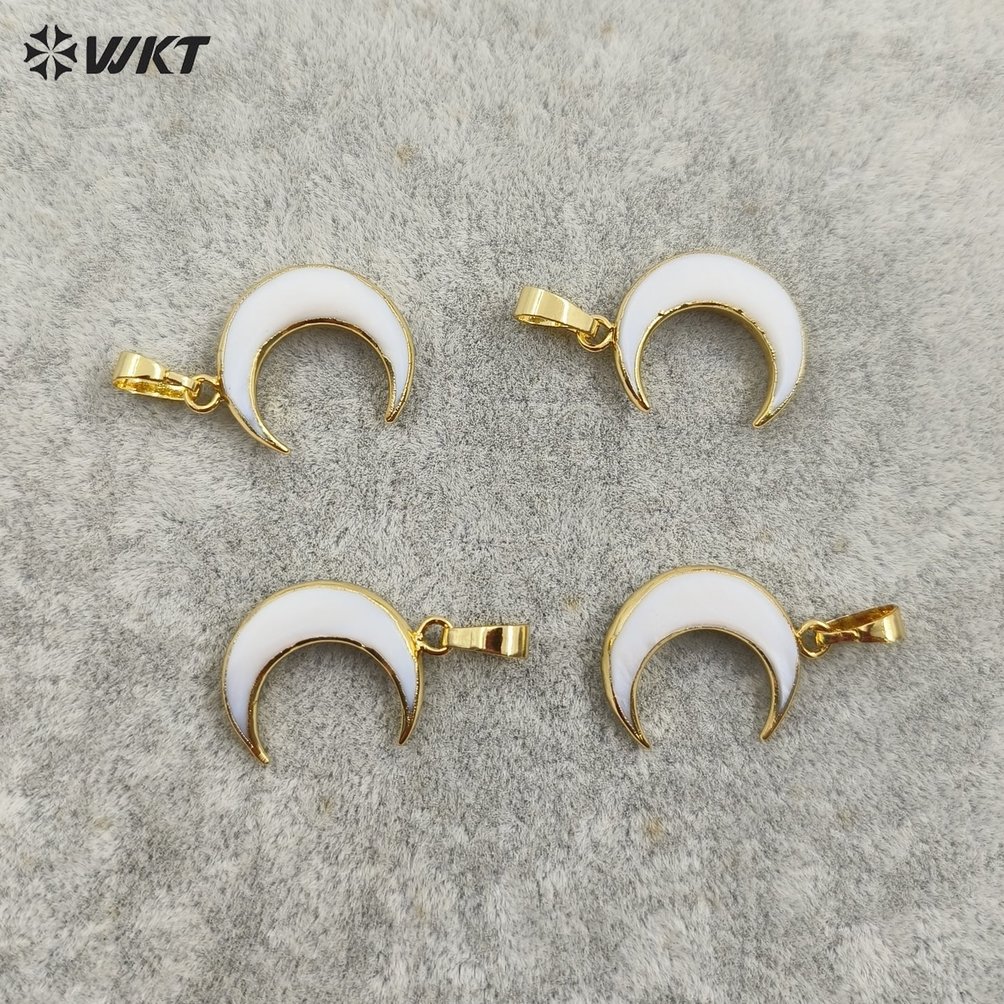 WT-P956 New Arrival Wholesale Natural White Shell Pendant,24k Real Gold Electroplated Moon Shell Pendant for Gift
