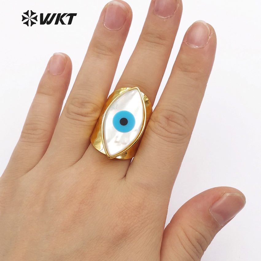 WT-R312 Wholesale Shell One Eye Rings Women Dainty One Eye Jewelry Natural Sea Shell With Gold Bezel Charm Adjustable Rings