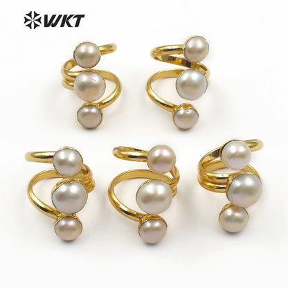 WT-R311 Wholesale Three Round Freshwater Pearl Rings Smoothly Tiny Pearl With Gold Bezel Natural Pearl Rings