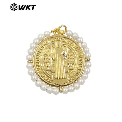 WT-MN991 Fashion Popular Women Wire Wrapped Brass 18K Gold St Benedict Medal Necklace With Crystal Decorate Religious Jewelry