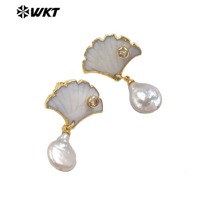 WT-MPE194 Luxury 18K Gold Plated Zircon And Shell Connect Natural Pearl Earrings For Women Vintage Trendy Jewelry Accessory