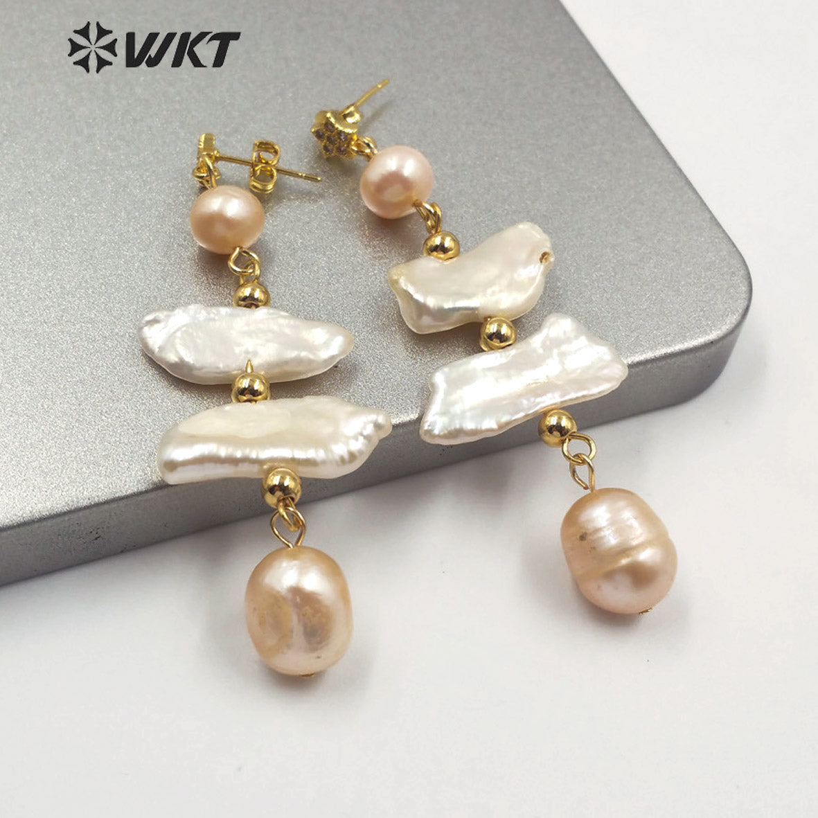 WT-MPE015 Wholesale Elegant Freshwater Pearl Long Earring Real Gold Plated Lady Charm Jewelry Natural Pearl Dangling Earring
