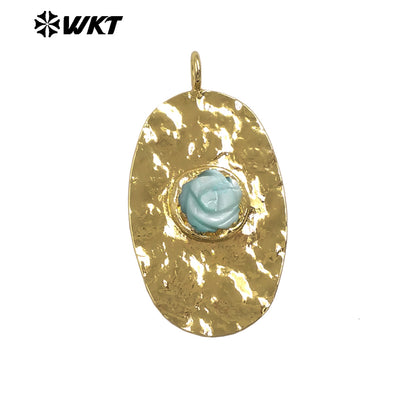WT-JP519 Exquisite Vintage Style 18K Gold Plated Carved Shell Flower Charms Pendants For Lady Handmade Jewelry DIY Making