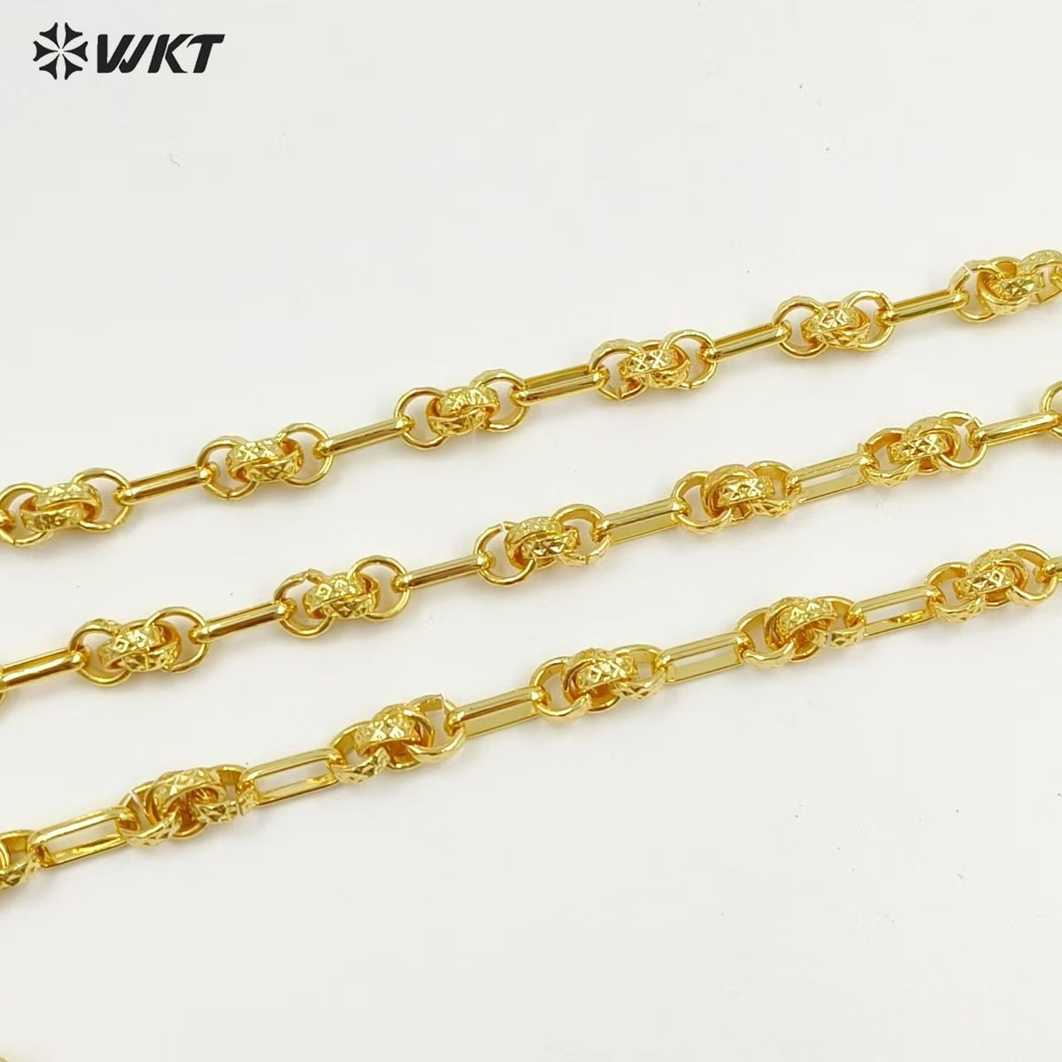WT-BC246 Suppliers Wholesale Necklace Handmade Metal Chain With 18K Gold Plated Round And Rectangle Shape Special Design