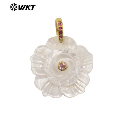 WT-JP476 Exquisite Elegant Design White Shell And Zircon Hand Carved Flower Shape Little Pendants As Lady Earrings DIY Findings