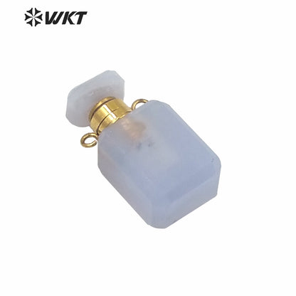 WT-P1573 WKT New Design Small Natural Stone Perfume Bottle Pendant Double Loops Gold Faceted Stone Carved Cube Perfume Bottle