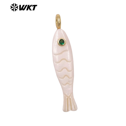 WT-JP525 Hot Popular Colorful Zircon And Natural White Shell Carved Fish Shape Pendant For Women Fashion Necklace DIY Making