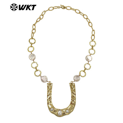 WT-JN368 Luxury Gold Plated Natural Freshwater Pearl Chain And U Shape Big Pendant Necklace For Girls Anniversary Present