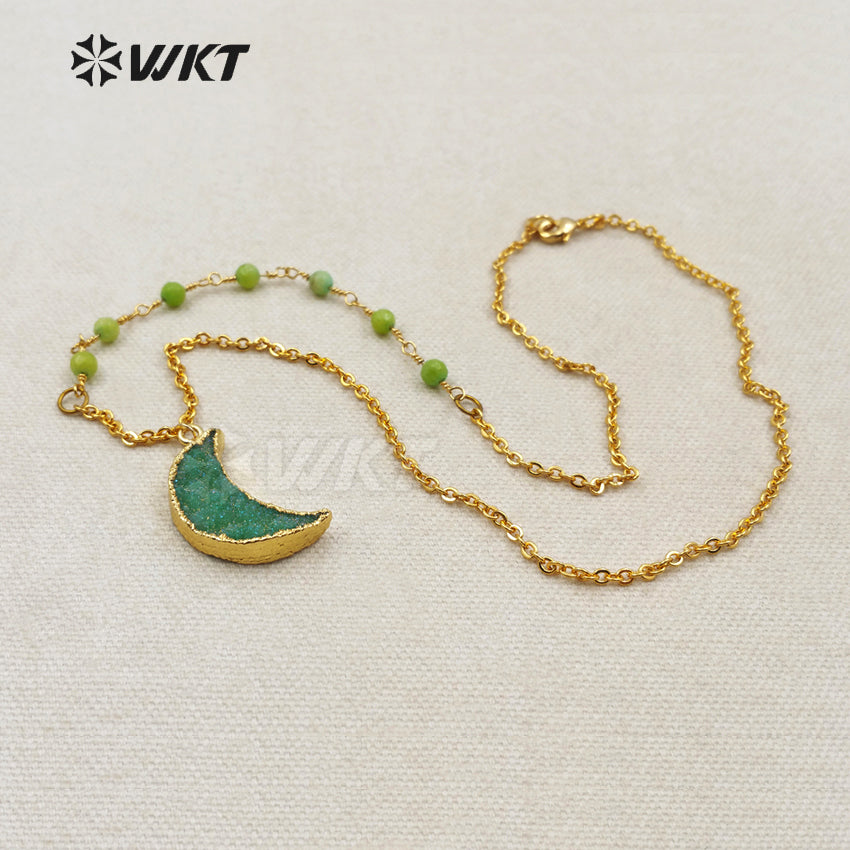 WT-N1079 WKT Wholesale New Fashion Design Colorful Unique Glass Beaded Chain Titanium Druzy Agate Crescent Horn Necklace