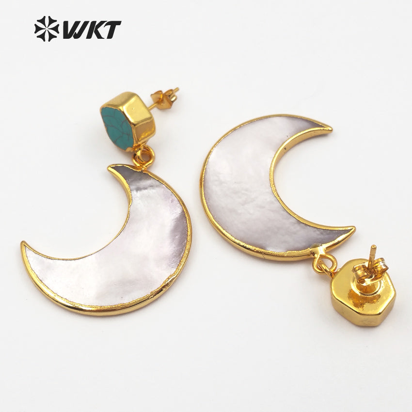 WT-E430 Exquisite Design Open Moon Shape Pearl Shell Mosaic Green Stone Gold Dipped Drop Earring for Women Fashion Earring