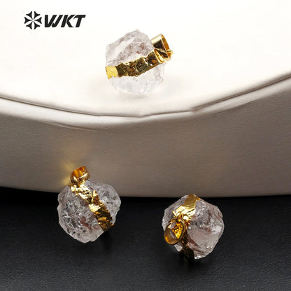 WT-P1233 WKT Wholesale Hammered Raw Crystal Quartz Round Stone Pendant with Gold Plated, Fashion Crystal Stone Pendant