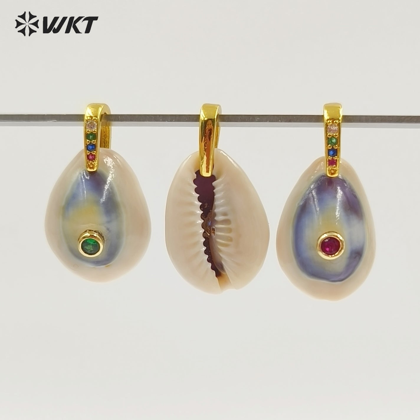 WT-JP493 Fashion Trend Blue Eye Cowrie Shell With Round Zircon Little Pendants Charms For Women Earrings Jewelry Design