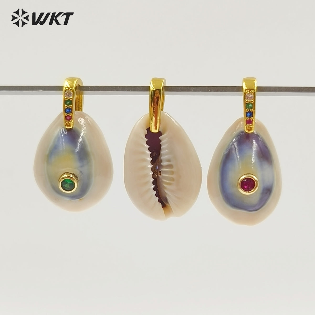 WT-JP493 Fashion Trend Blue Eye Cowrie Shell With Round Zircon Little Pendants Charms For Women Earrings Jewelry Design
