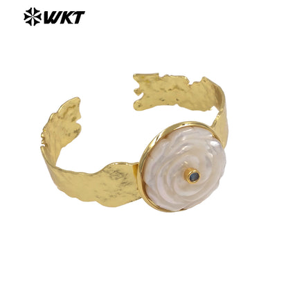 MPB145 New Product 18K Gold Electroplated Zircon And White Shell Carved Flower Shape Cuff Bangle For Women Fashion Accessory