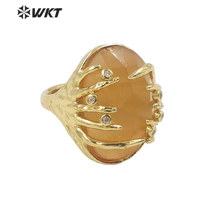 WT-R453 Wholesale Fashion Gold Bezel Claw Setting Oval Stone Ring Women Unique Trendy Cat Eye Stone Made Jewelry Party Ring