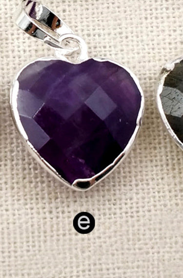 WT-P1306 Real Natural Black Agate Tigers Eye Pendant Heart Faceted Pendant With Real Gold Electroplated Gemstone Pendant