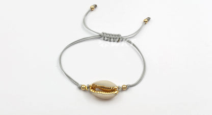 WT-B421 Wholesale Fashion Design Special Cowrie Shell Bracelets Adjustable Jewelry NaturalCowrie Shell Wrapped Bracelets