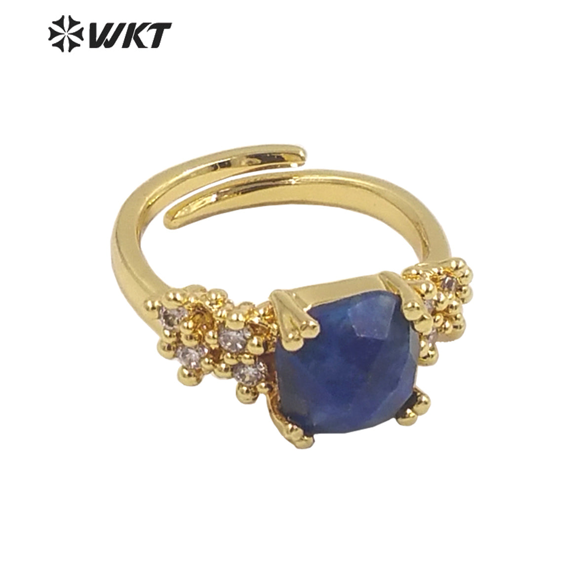 WT-R449 Wholesale Micropaved Cubic Zircon Decorative Square Stone Ring for Birthday Gift Ring Trendy Rose Quartz Ring