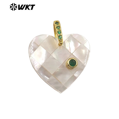 WT-JP483 Classic Fashion Gold Plated Zircon Setting In White Shell Heart Shape Little Pendants As DIY Necklace Accessories