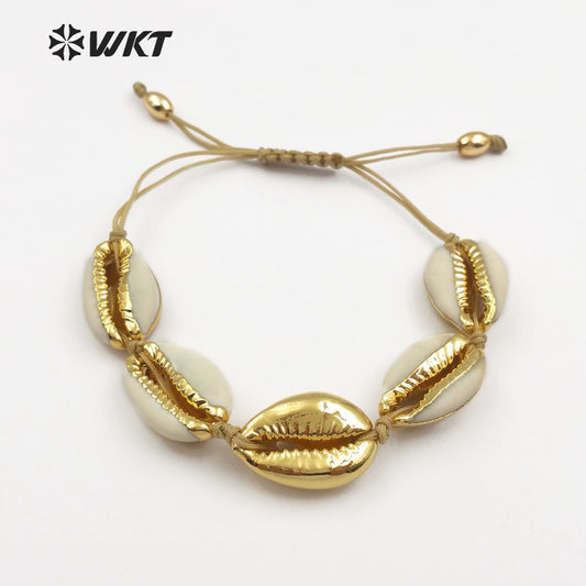 WT-B433 Wholesale One Full Metallic Shell in Boho Style Sea Side Jewelry White Cowrie Shell Bracelet for Women Gift