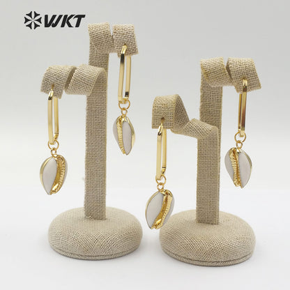 WT-E449 Natural Raw Cowrie With Gold Trim Mosaic Rectangle Metal Hoop Charm Earring Women Bohemia Style Dangle Earring