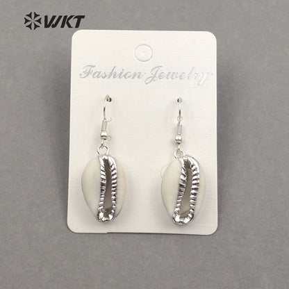 WT-E460 New Arrival Custom Special Design for Woman Fashion Jewelry Making Natural Silvery Cowrie Shell Earring
