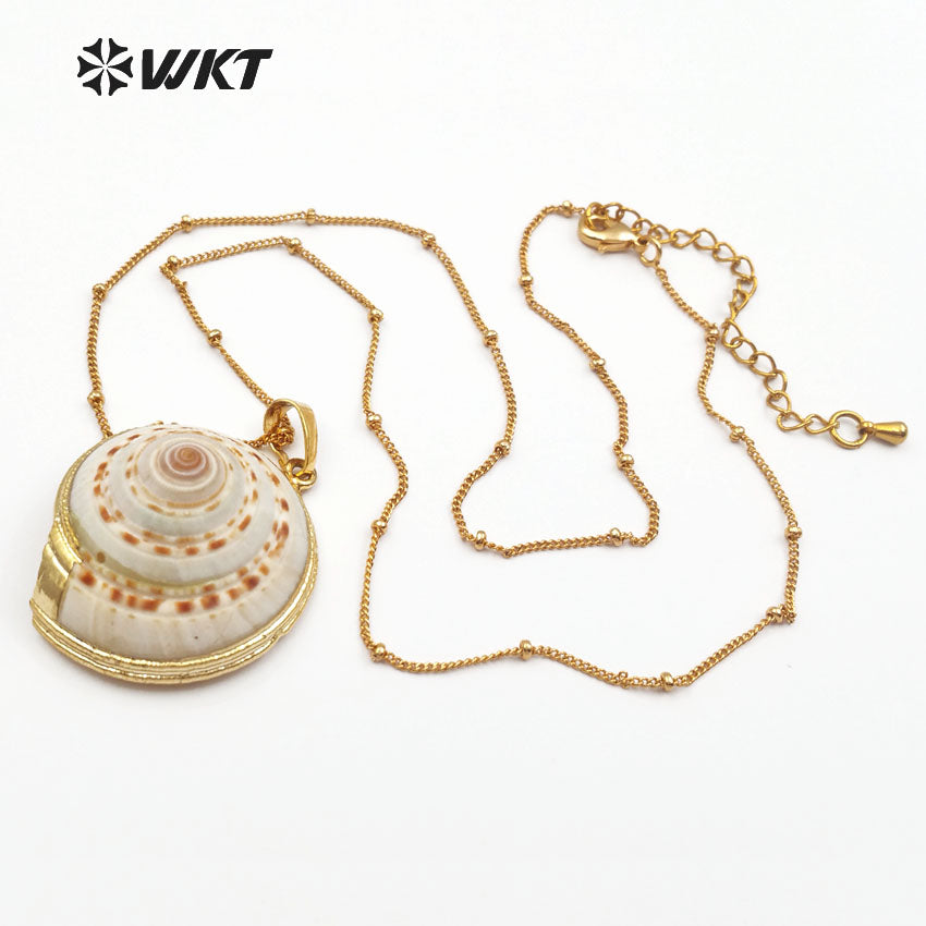 WT-JN001 In Stock New Sea Trumpet Shell Necklace with Gold Plated on Edge