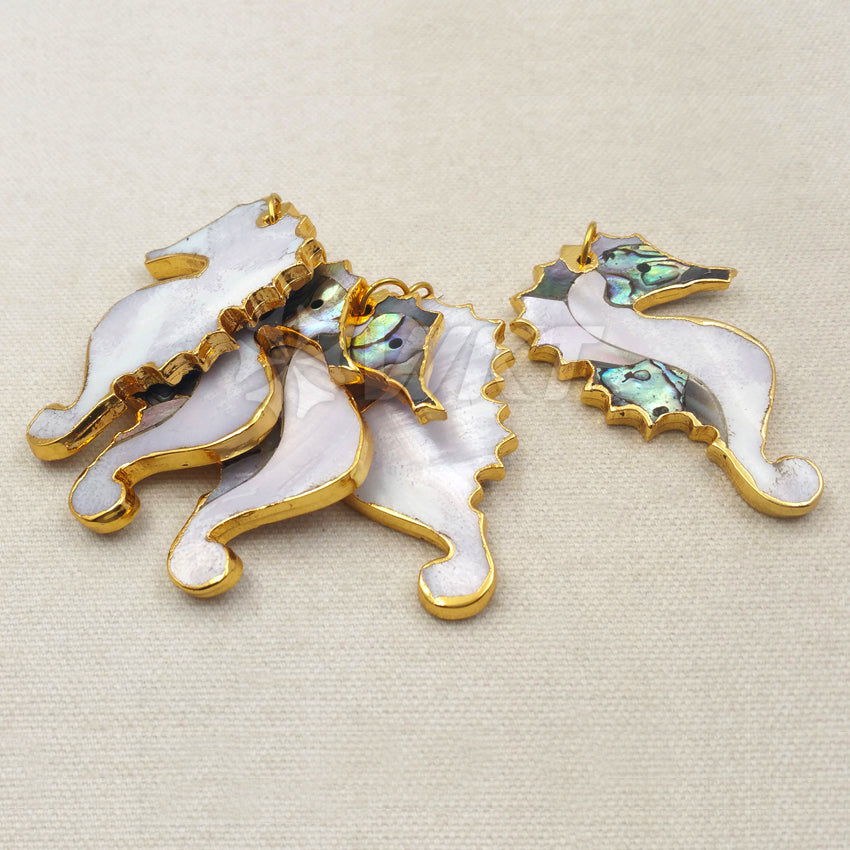 WT-P1251 WKT Wholesale New Fashion Real Gold Plated Jewelry Sea Horse Shape Natural White Shell Pendant