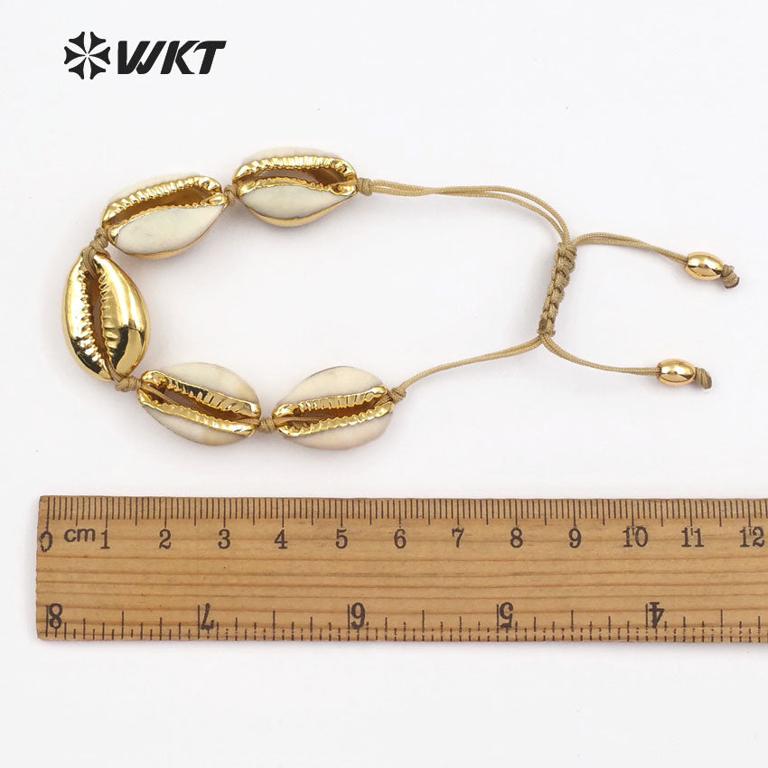WT-B433 Wholesale One Full Metallic Shell in Boho Style Sea Side Jewelry White Cowrie Shell Bracelet for Women Gift