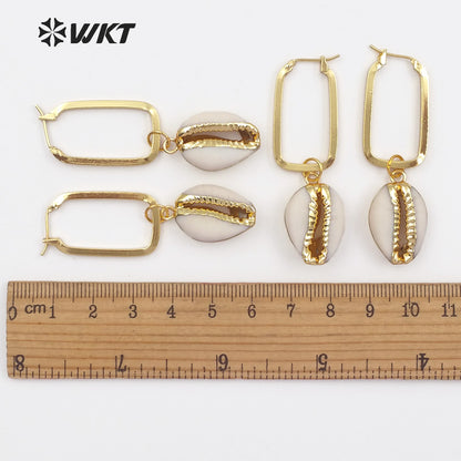 WT-E449 Natural Raw Cowrie With Gold Trim Mosaic Rectangle Metal Hoop Charm Earring Women Bohemia Style Dangle Earring